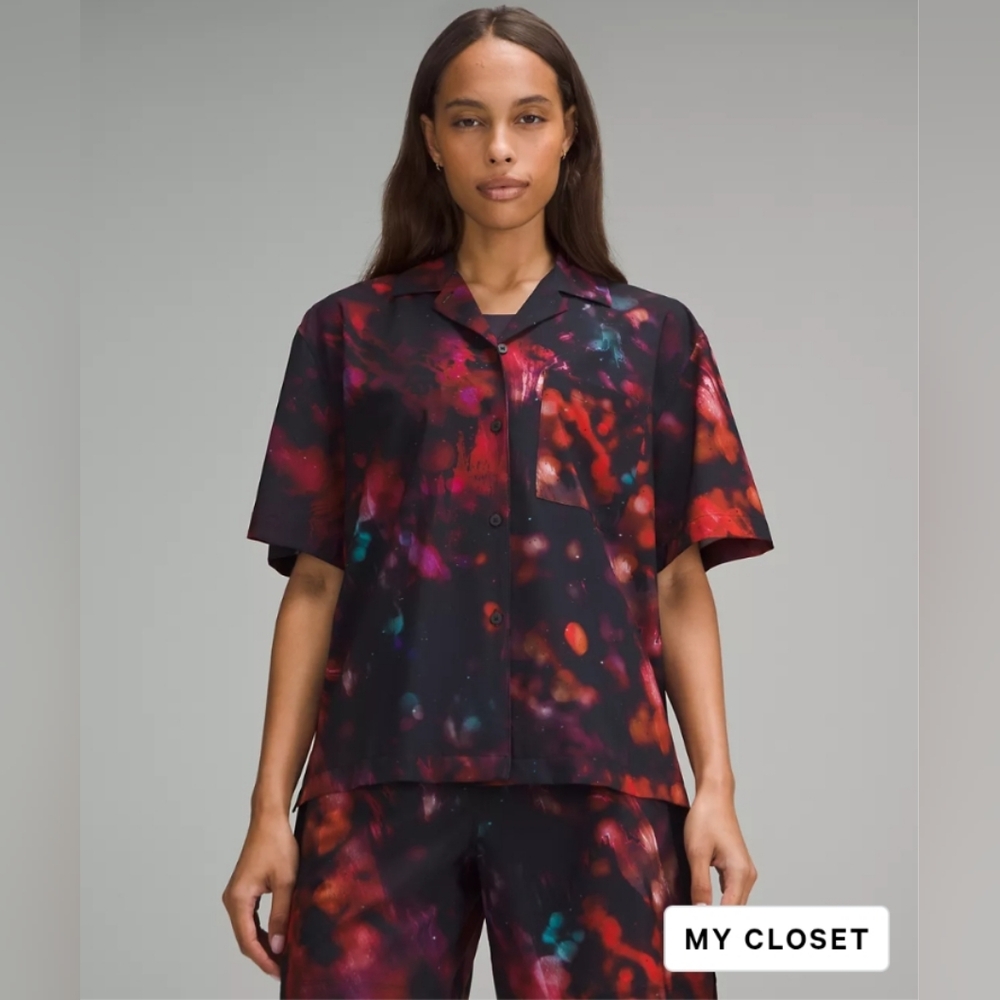 Like New Lululemon Team Canada Women's Button Down - Small